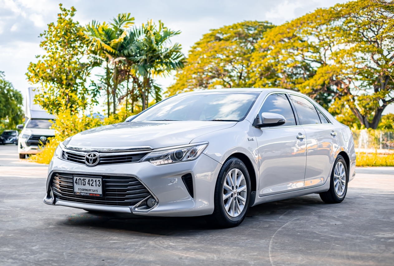 TOYOTA CAMRY 2.0 G AT ปี 2015