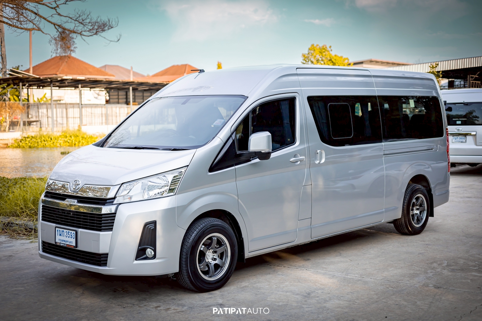 TOYOTA COMMUTER 2.8 GL AT ปี 2020