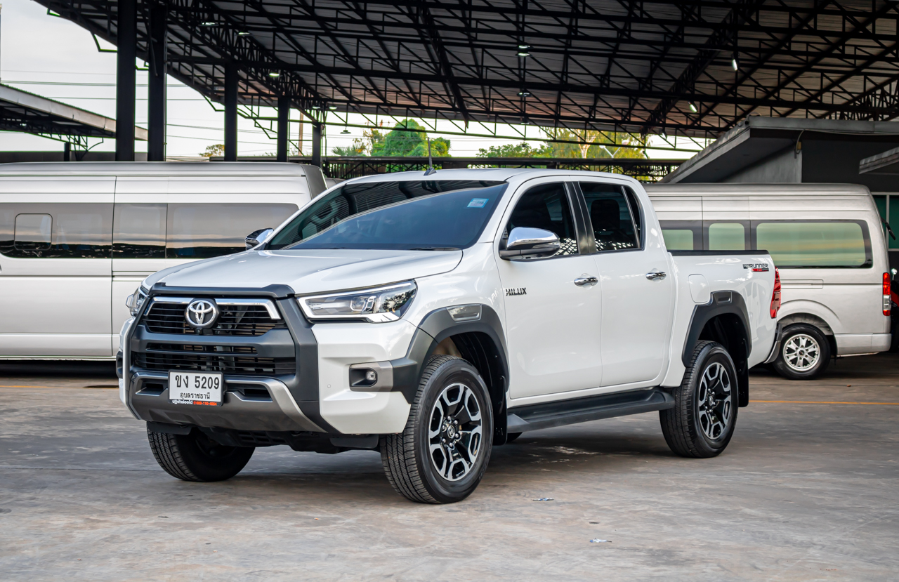 TOYOTA REVO DOUBLE CAB 2.4 PREUNNER HIGH AT 2022 (60 th)