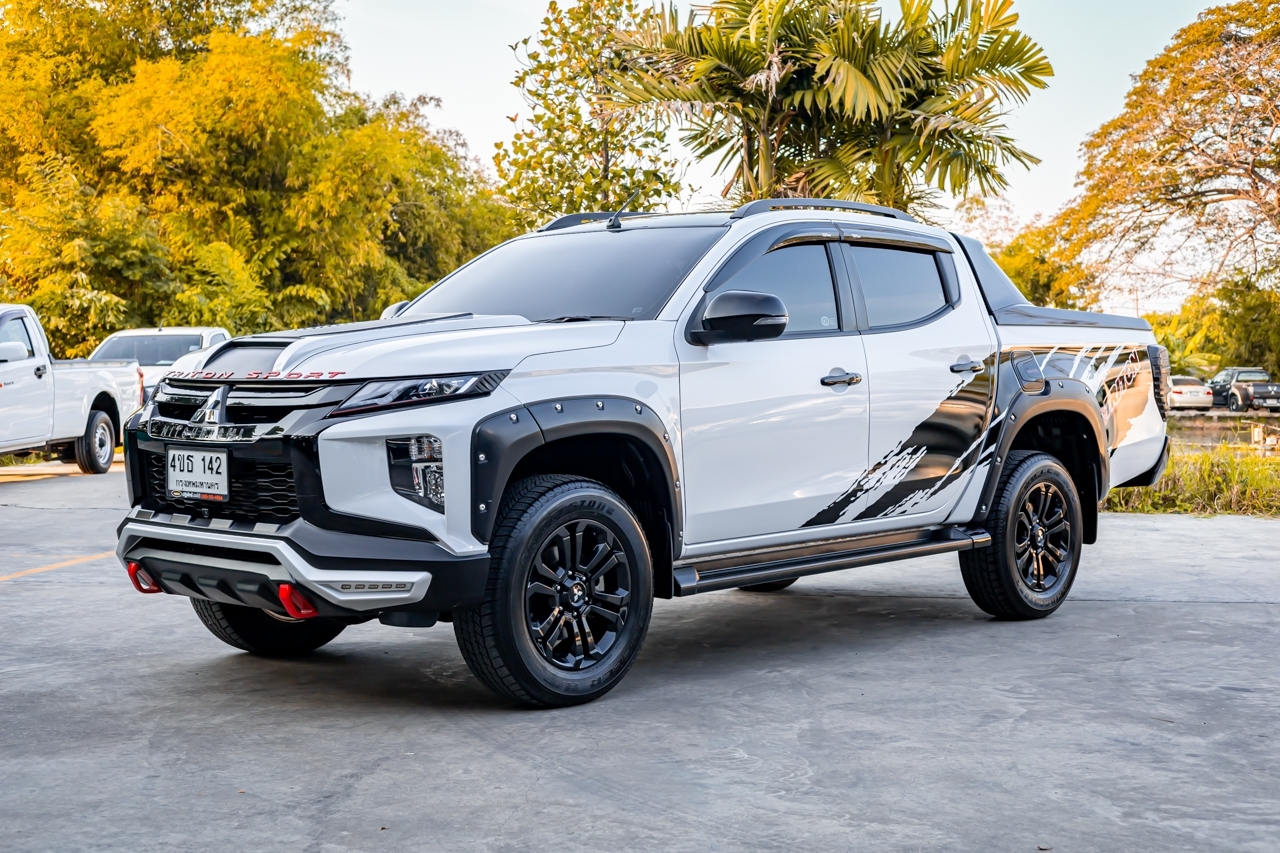 MITSUBISHI TRITON DOUBLE CAB 2.4 ATHLETE PLUS AT ปี 2023 