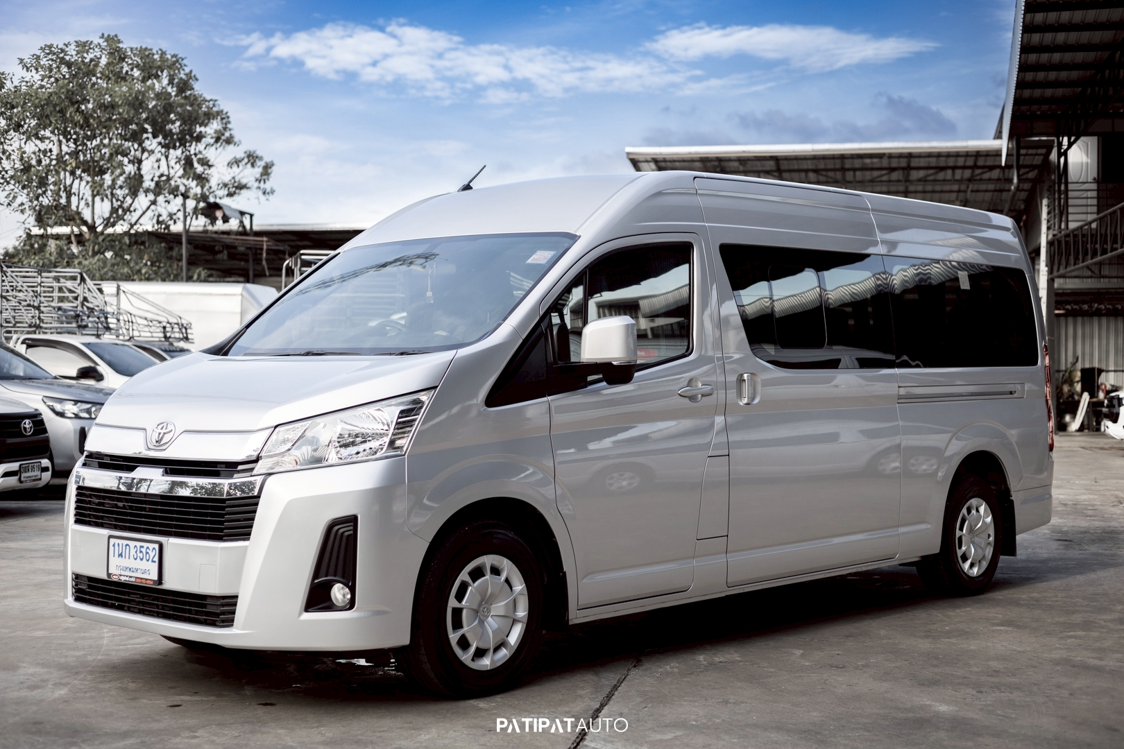 TOYOTA COMMUTER 2.8 GL MT ปี 2020