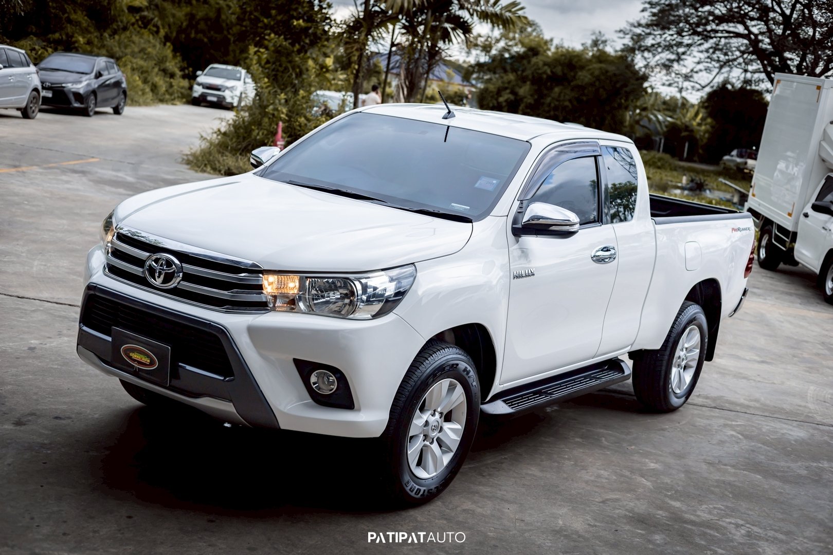 TOYOTA REVO SMART CAB 2.4 G PRERUNNER AT ปี 2016