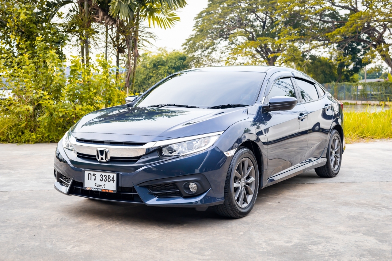 HONDA CIVIC 1.8 E​ AT ปี 2018