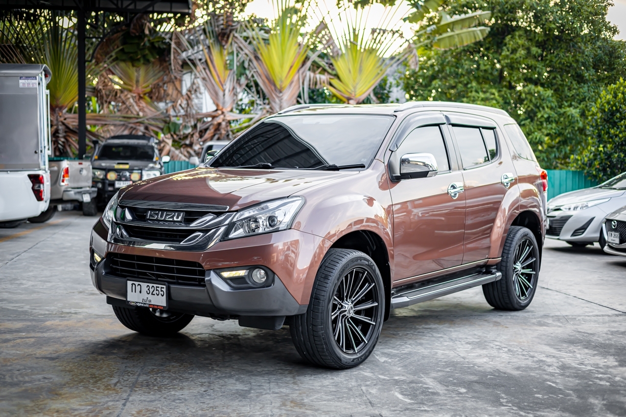 ISUZU MU-X 3.0 DVD NAVI AT ปี 2015