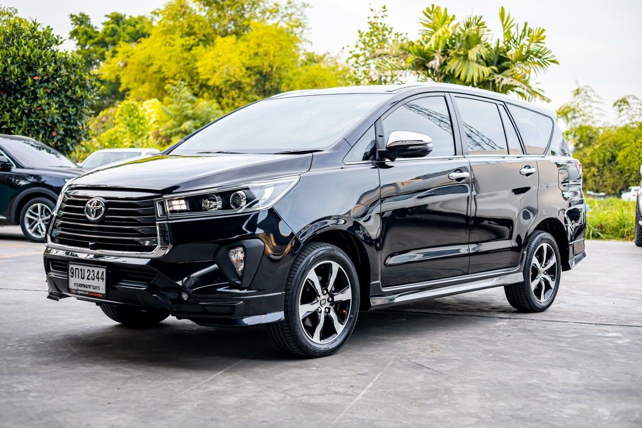 TOYOTA INNOVA 2.8 CRYSTA PREMIUM AT ปี 2021