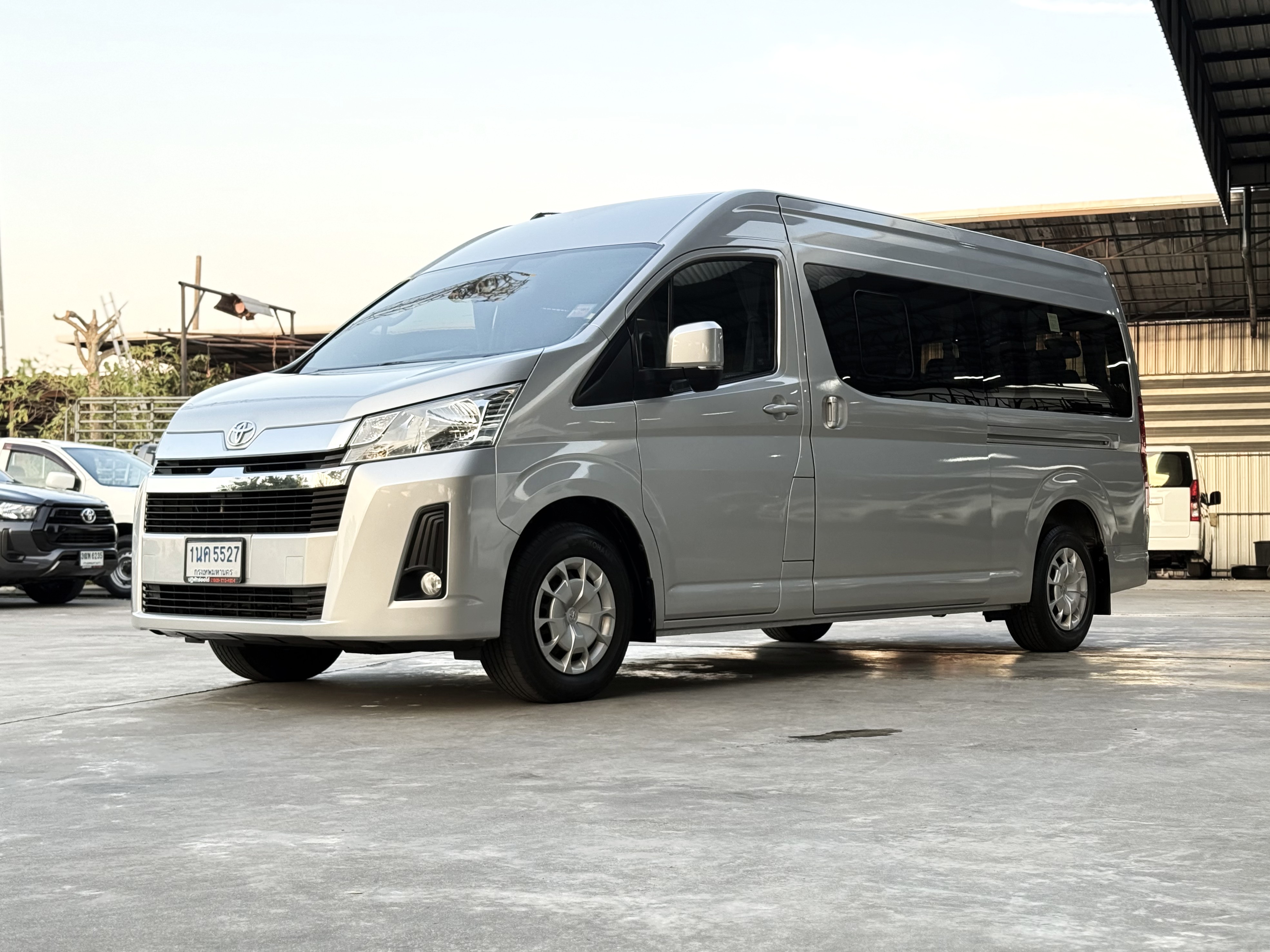 TOYOTA COMMUTER 2.8 GL MT ปี 2021