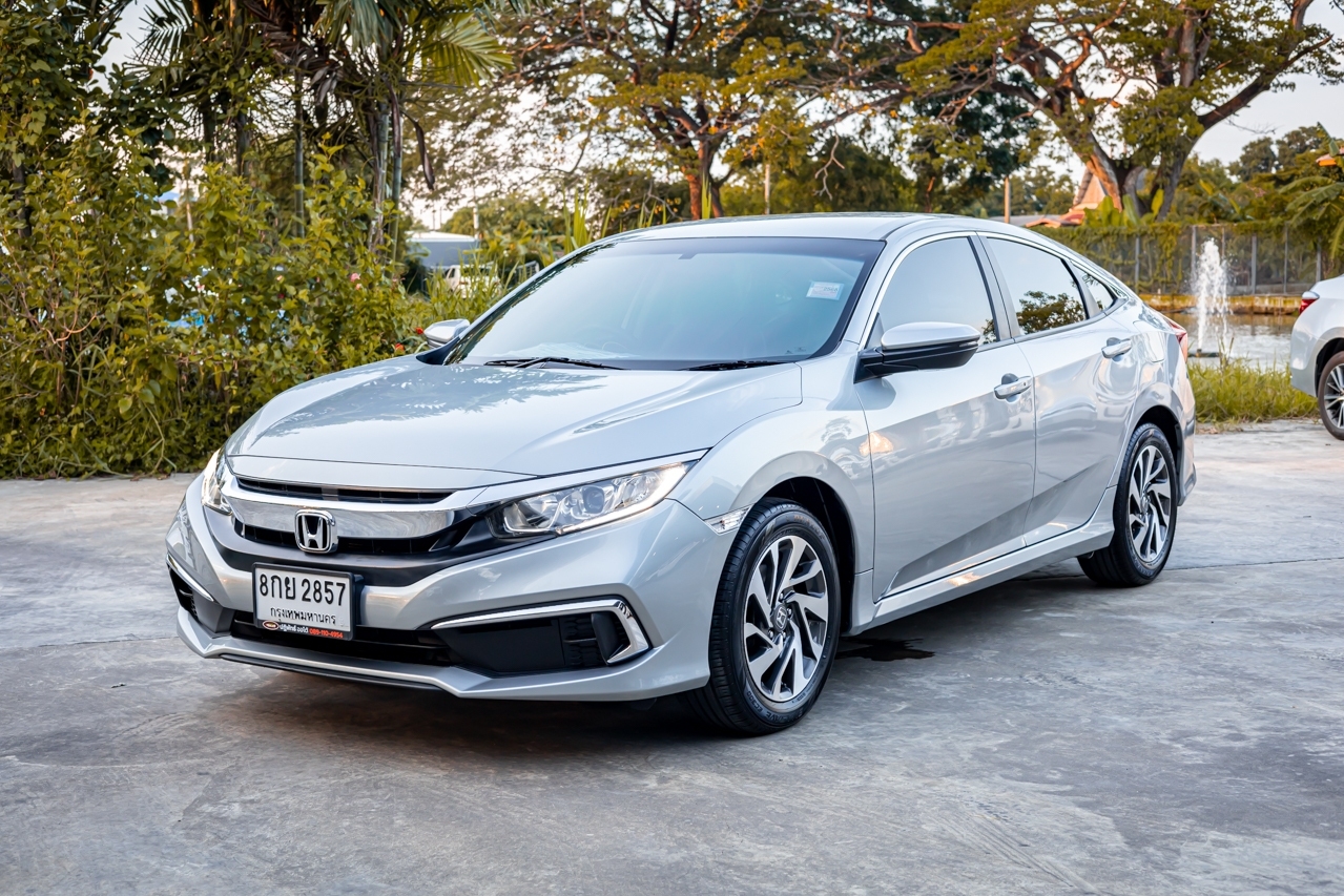 HONDA CIVIC 1.8 E​ AT ปี 2019