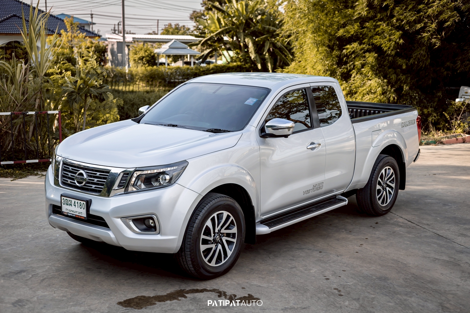NISSAN NAVARA CAB 2.5 V CALIBRE AT ปี 2020
