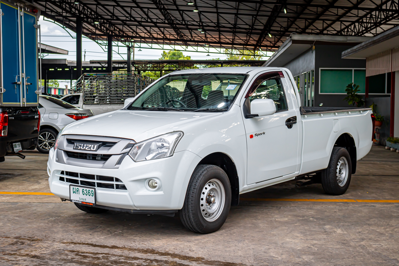 ISUZU D-MAX SPARK 1.9 B MT 2016